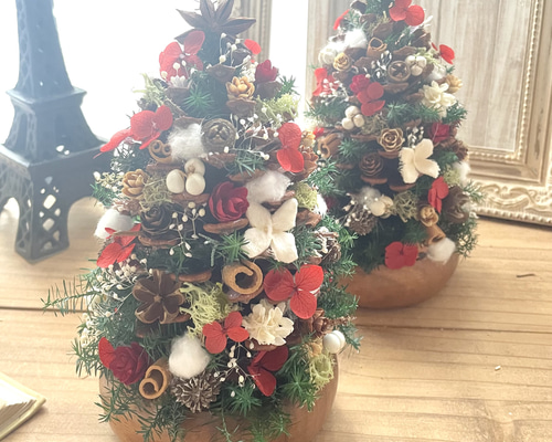 ドワーフの松ぼっくりツリー ☆ プリザーブドフラワー クリスマス