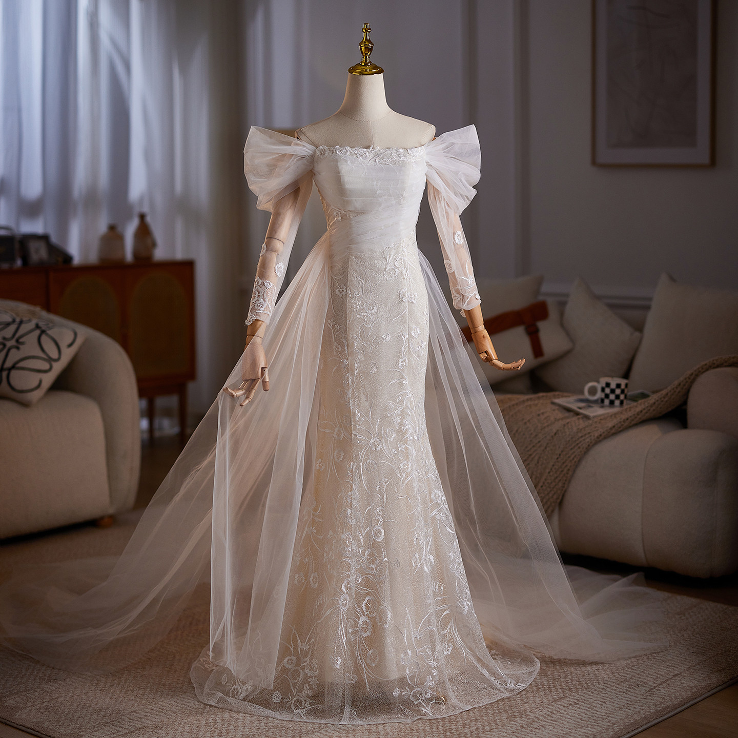 綺麗 白 レース 長袖 オフショルダー ウェディングドレス 裾引き パーティー 結婚式 花嫁 前撮り 披露宴 A7078