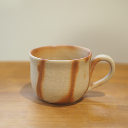 スープカップにも！たっぷりのめる備前マグカップ（緋だすき） 1枚目の画像