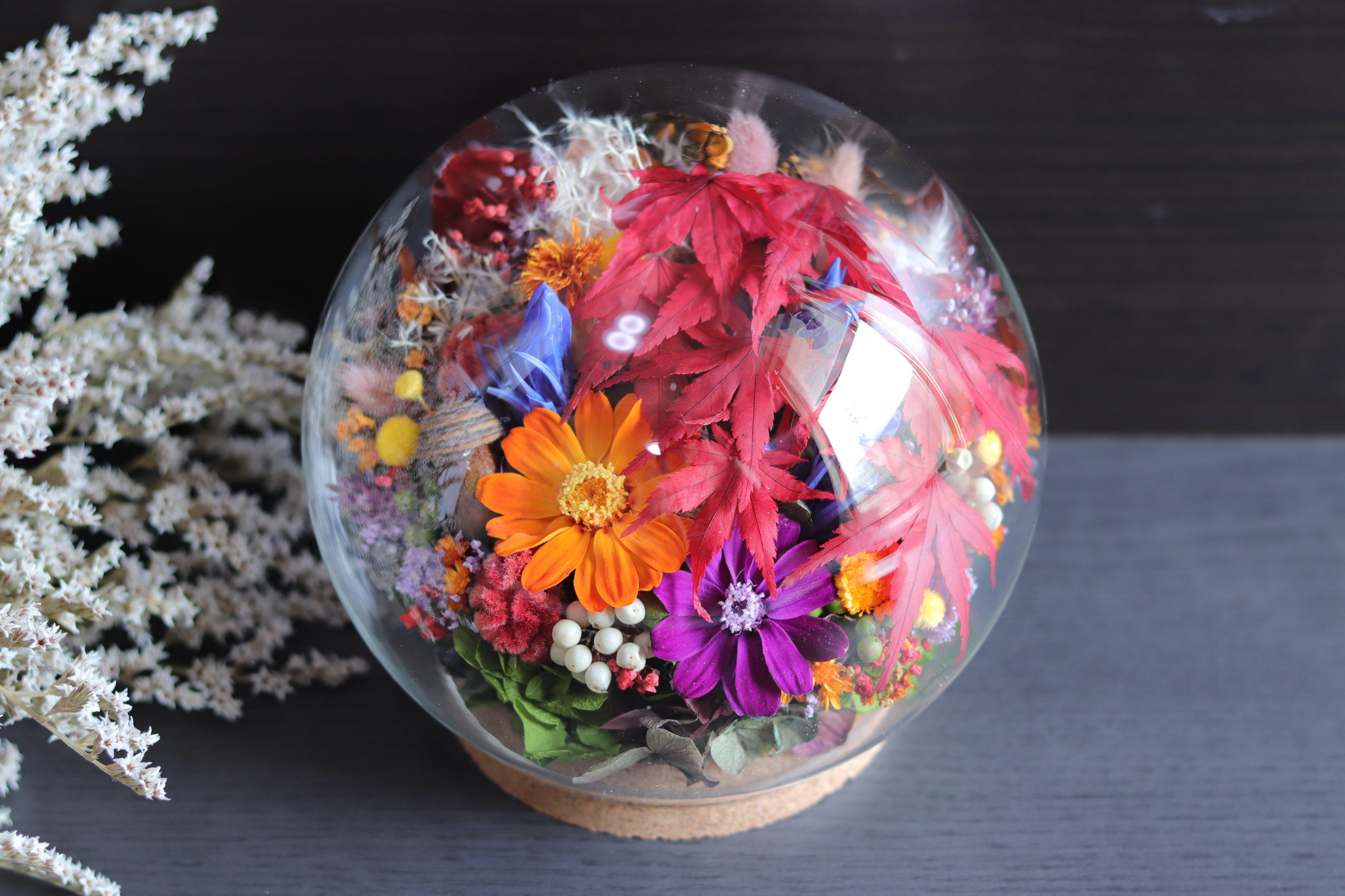 【四季を感じて】フラワーガラスドーム“紅葉の野山”＊プリザーブドフラワー＊誕生日・開業・贈呈品＊受注製作