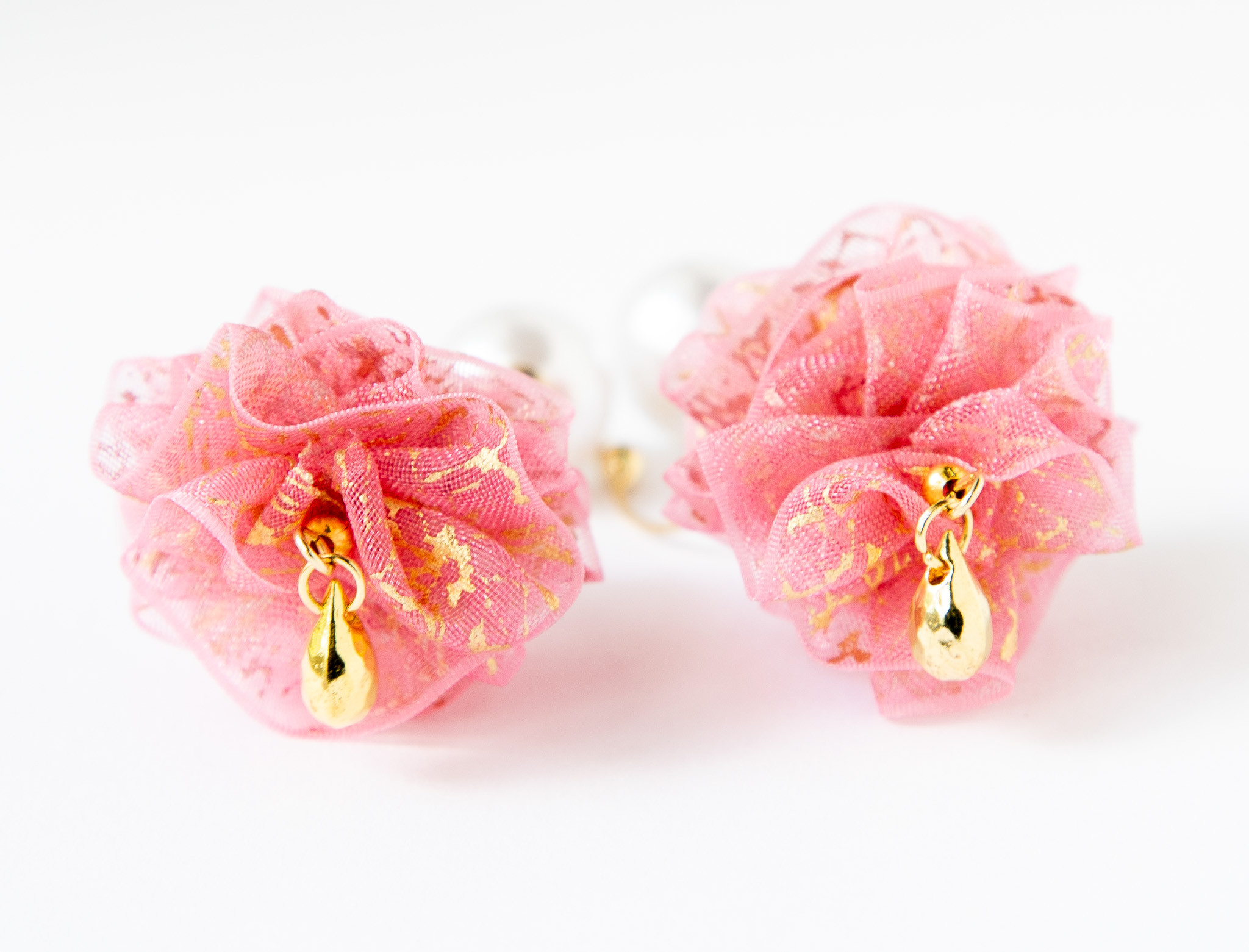 オシャレ上級者に人気　さとう式イヤーカフ　ビューティーカフ　　付けるだけの美容ケア