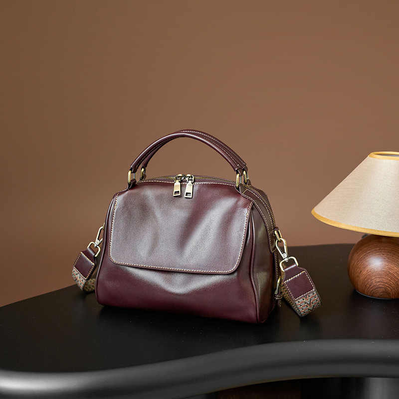 【上質で柔らかい本革】枕型ボストンバッグ｜軽量レザー＆ナチュラルカラー（5色展開）