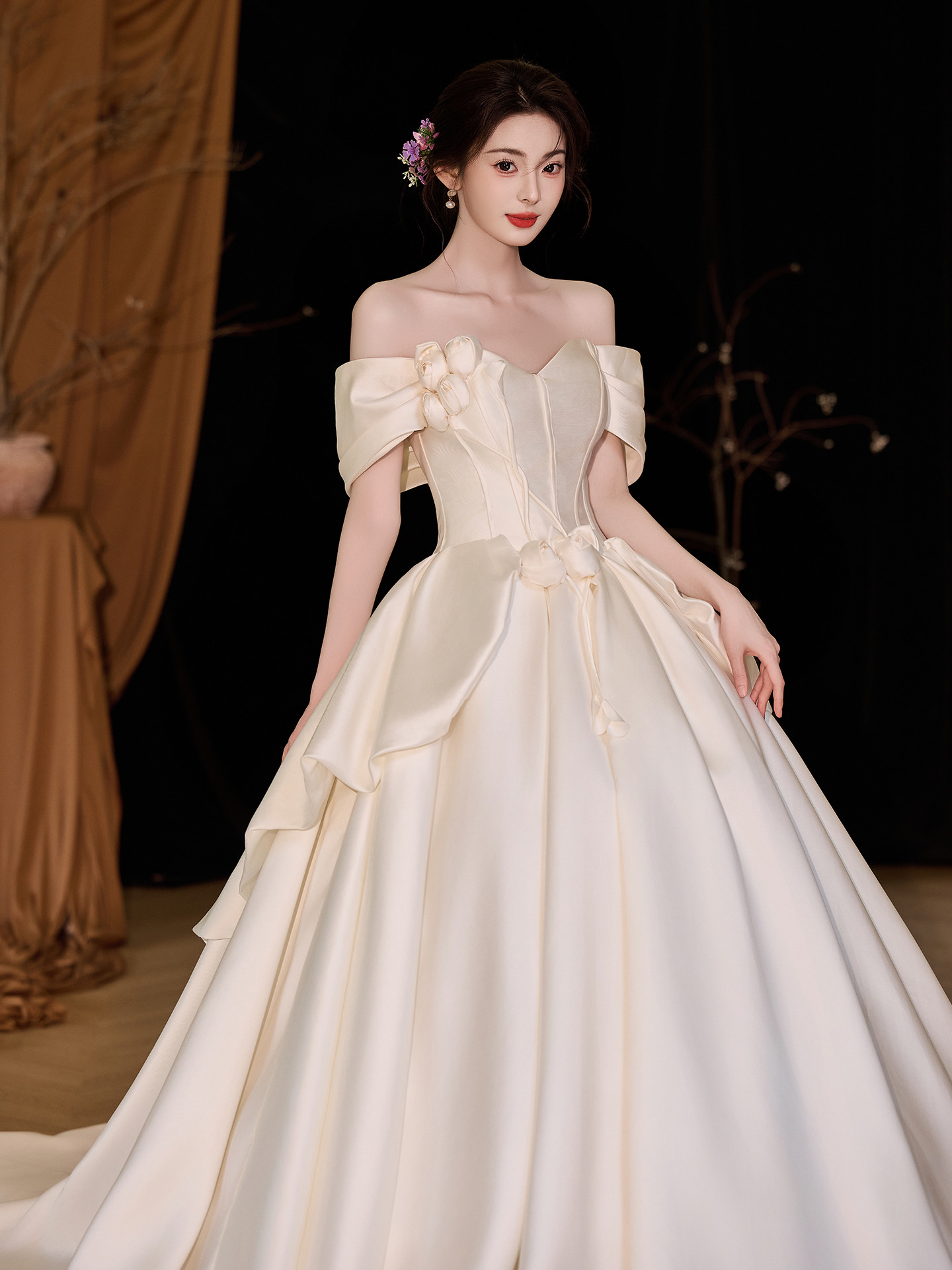 綺麗 ベージュ サテン オフショルダー ウェディングドレス パーティー 韓国風 結婚式 花嫁 前撮り 披露宴 A7086