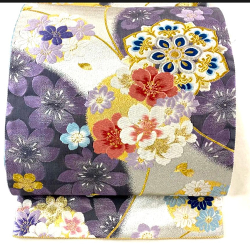 帯リメイク✿長財布✿紫華紋様光沢 二つ折り財布 ✿cornus florida