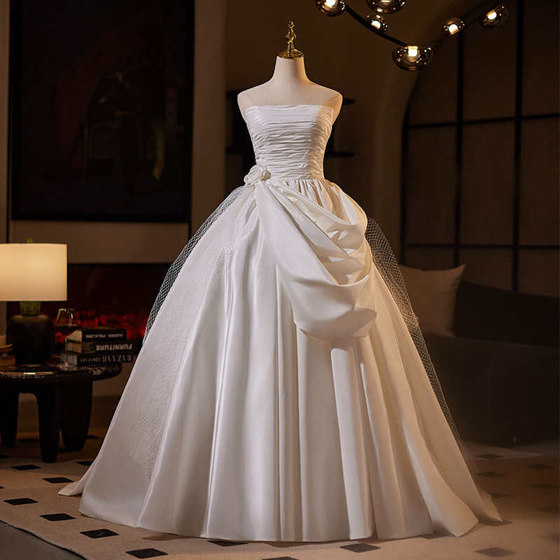 豪華 白 ウェディングドレス パーティー 裾引き シンプル 韓国風 結婚式 花嫁 前撮り 披露宴 A7105