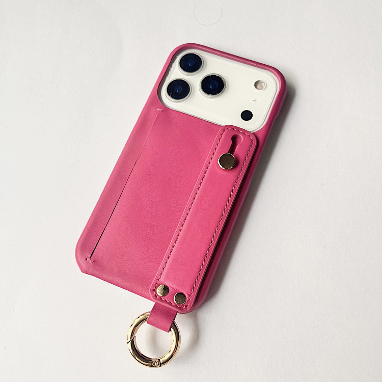 本革　名入れ可　ポケット付き　　ハンドベルト付き　革　カード収納