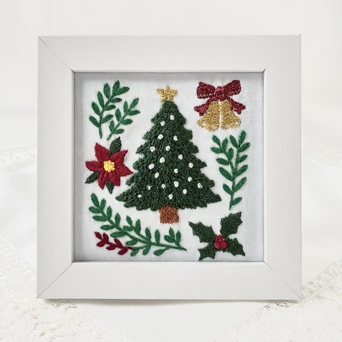 クリスマス ビーズ刺繍アート額装 受注制作】クリスマスの額飾り 刺しゅう 額つき 置き物 壁掛け