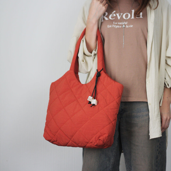 ■パファートート A4が入る キルティング キルト  エアリー 軽い  秋冬バッグ ショルダー かるいかばん B-385 7枚目の画像