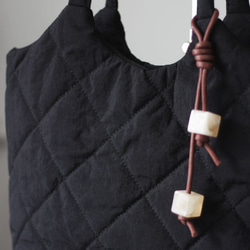 ■パファートート A4が入る キルティング キルト  エアリー 軽い  秋冬バッグ ショルダー かるいかばん B-385 15枚目の画像