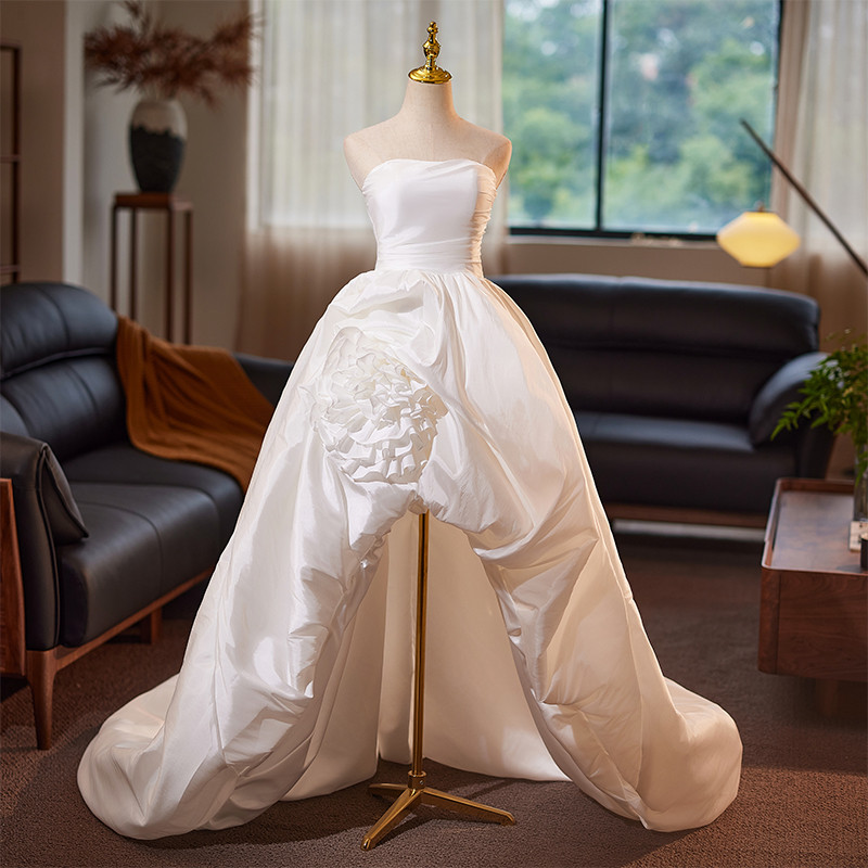 綺麗 白 サテン ノースリーブ ウェディングドレス パーティー 裾引き 結婚式 花嫁 前撮り 披露宴 A7110