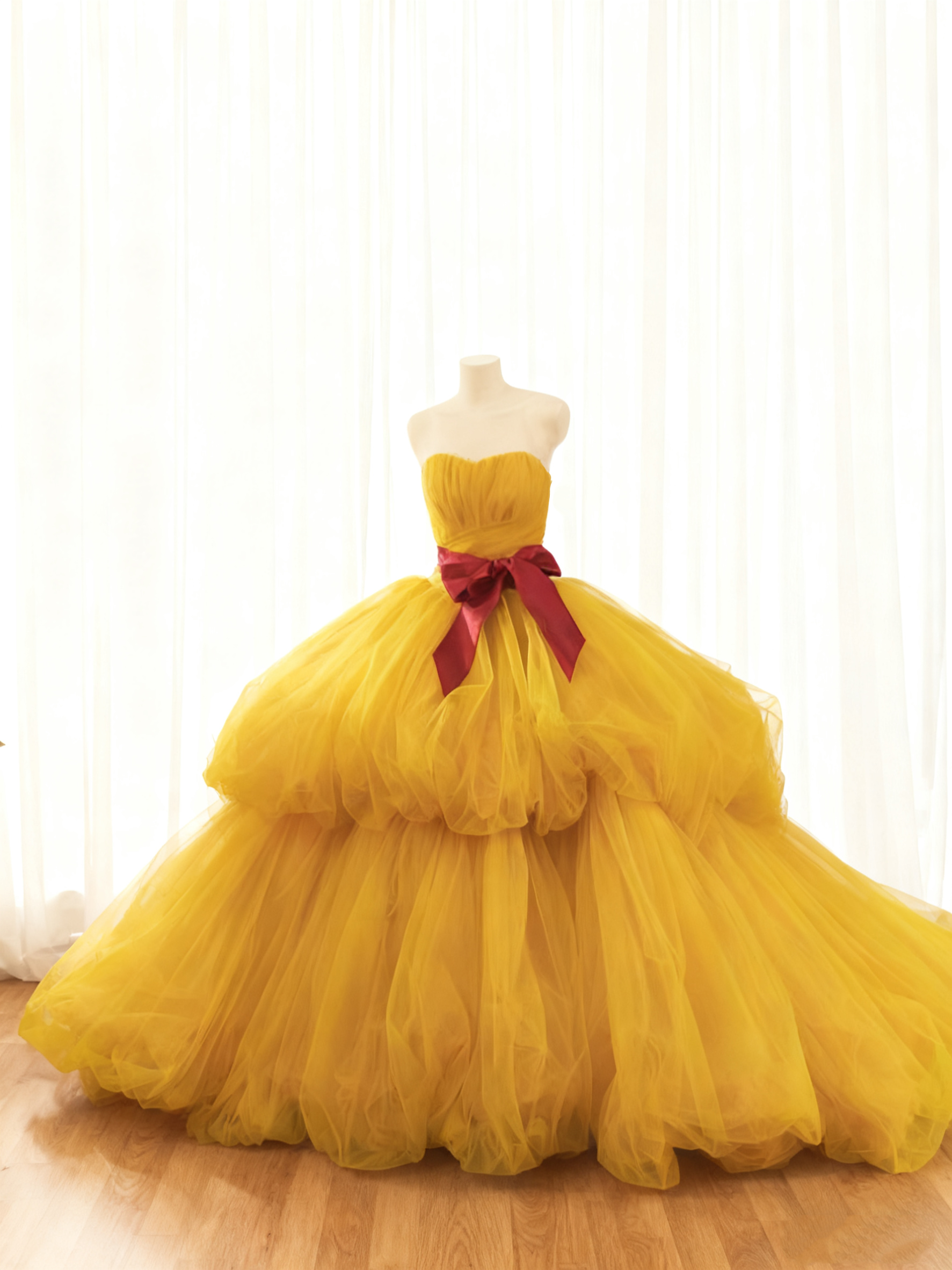 送料無料！華やか!カラードレス サッシュベルト ビスチェドレス ラッフルフリル イエロー プリンセスライン