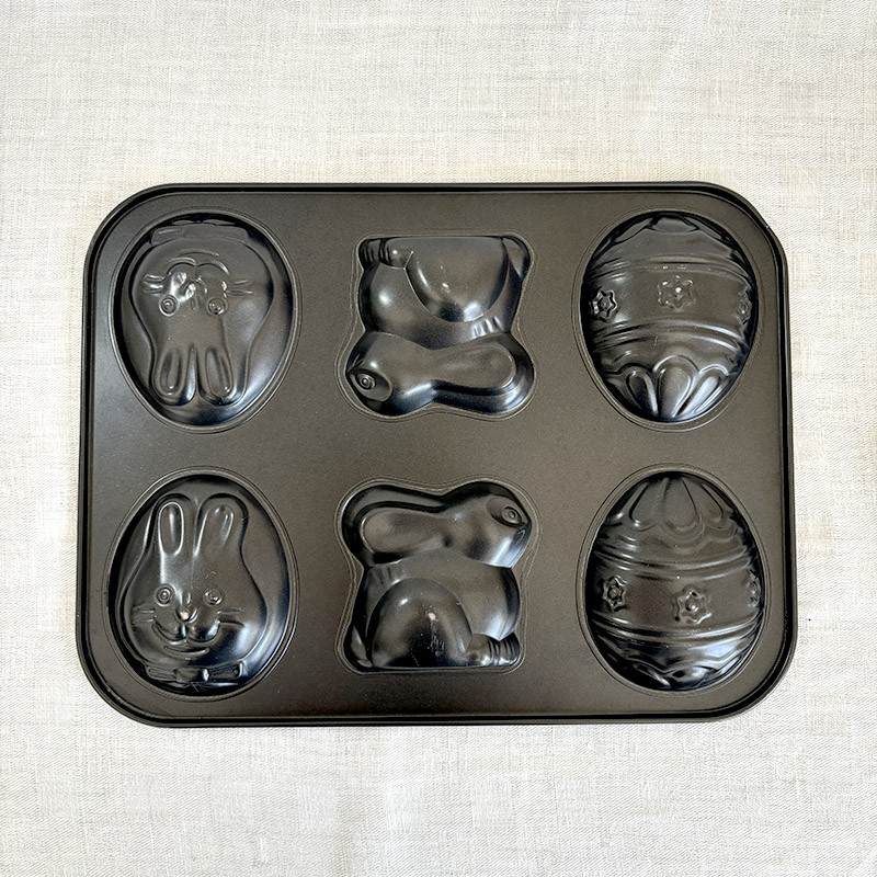 陶器製ウサギとひよこ卵型オブジェ