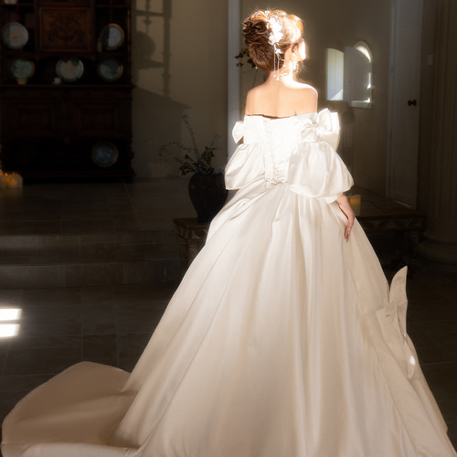 綺麗 白 サテン リボン ウェディングドレス パーティー プリンセス