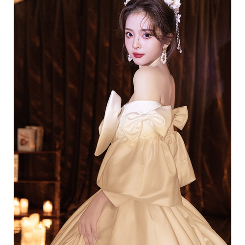 綺麗 白 サテン リボン ウェディングドレス パーティー プリンセス