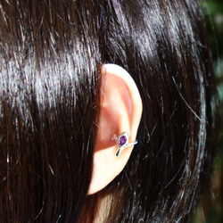 文鳥のせなかイヤカフ・ロードライトガーネットSV925【PioParakee】Java sparrow's beak 1枚目の画像