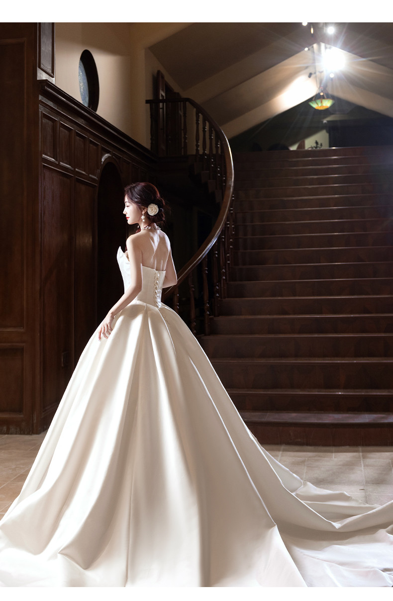 綺麗 白 ノースリーブ ウェディングドレス 裾引き パーティー シンプル 結婚式 花嫁 前撮り 披露宴 A7142