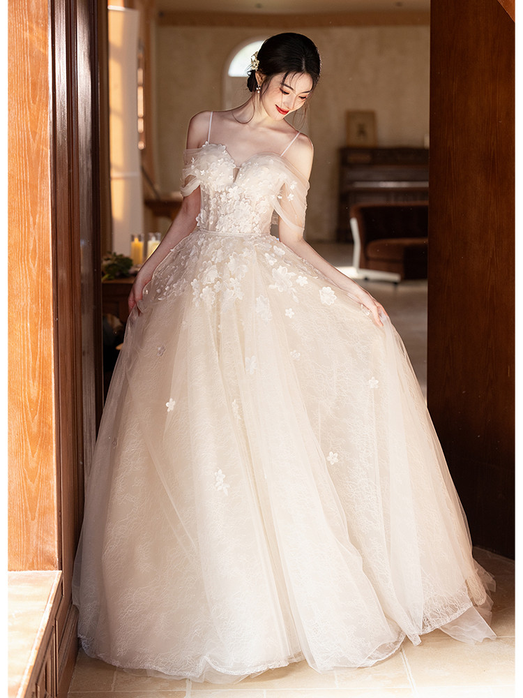 綺麗 白 オフショルダー 花 ウェディングドレス パーティー シンプル 韓国風 結婚式 花嫁 前撮り 披露宴 A7155