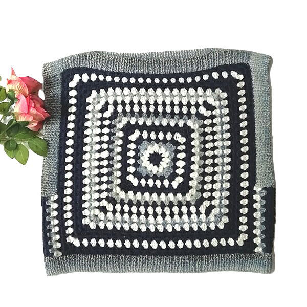 ボートネックのベスト