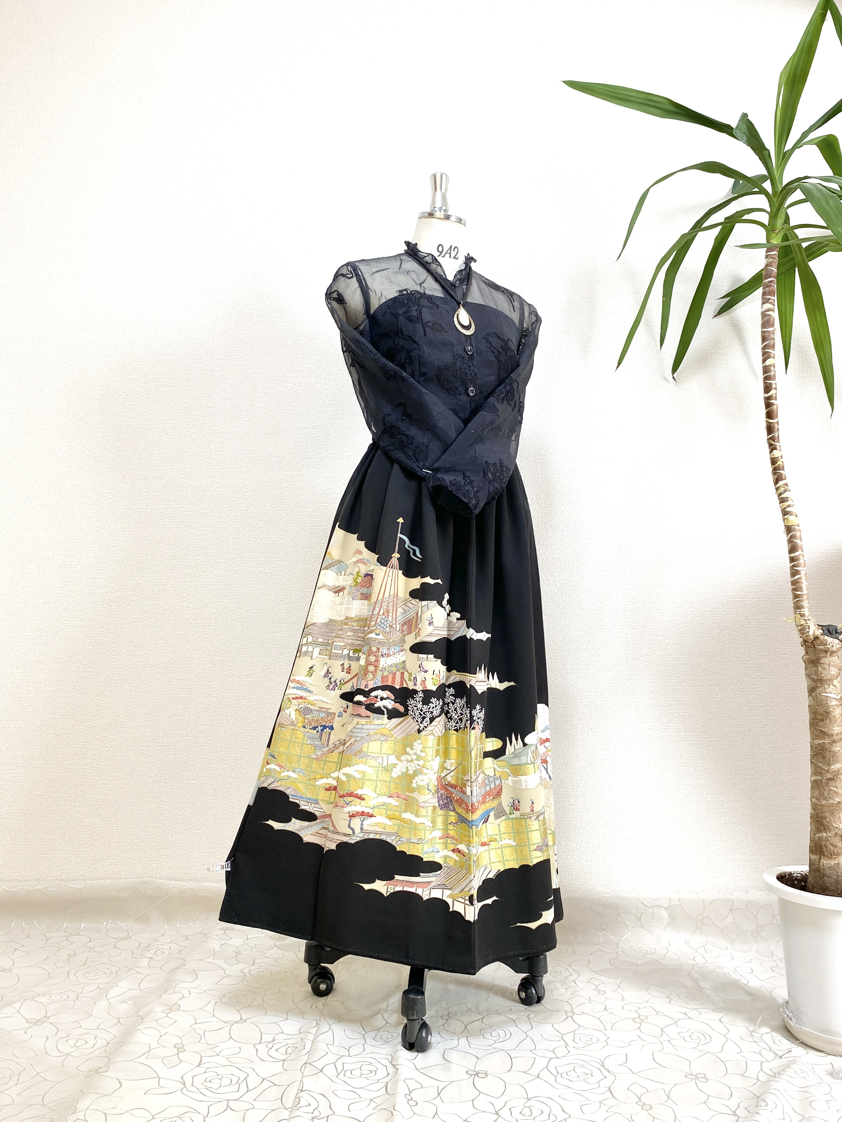 大人可愛いセレブ着物スカートフリーサイズ1点物黒留袖着物リメイクウエストゴムロングスカートフリーサイズ送料込み5771