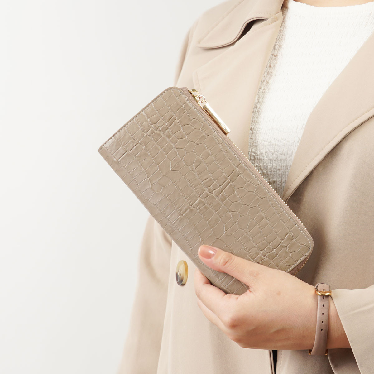 【2日以内発送】しっかりすっきり賢くしまえて「大人かわいい」くすみカラーの外L字ファスナー長財布／クロコ MH1654