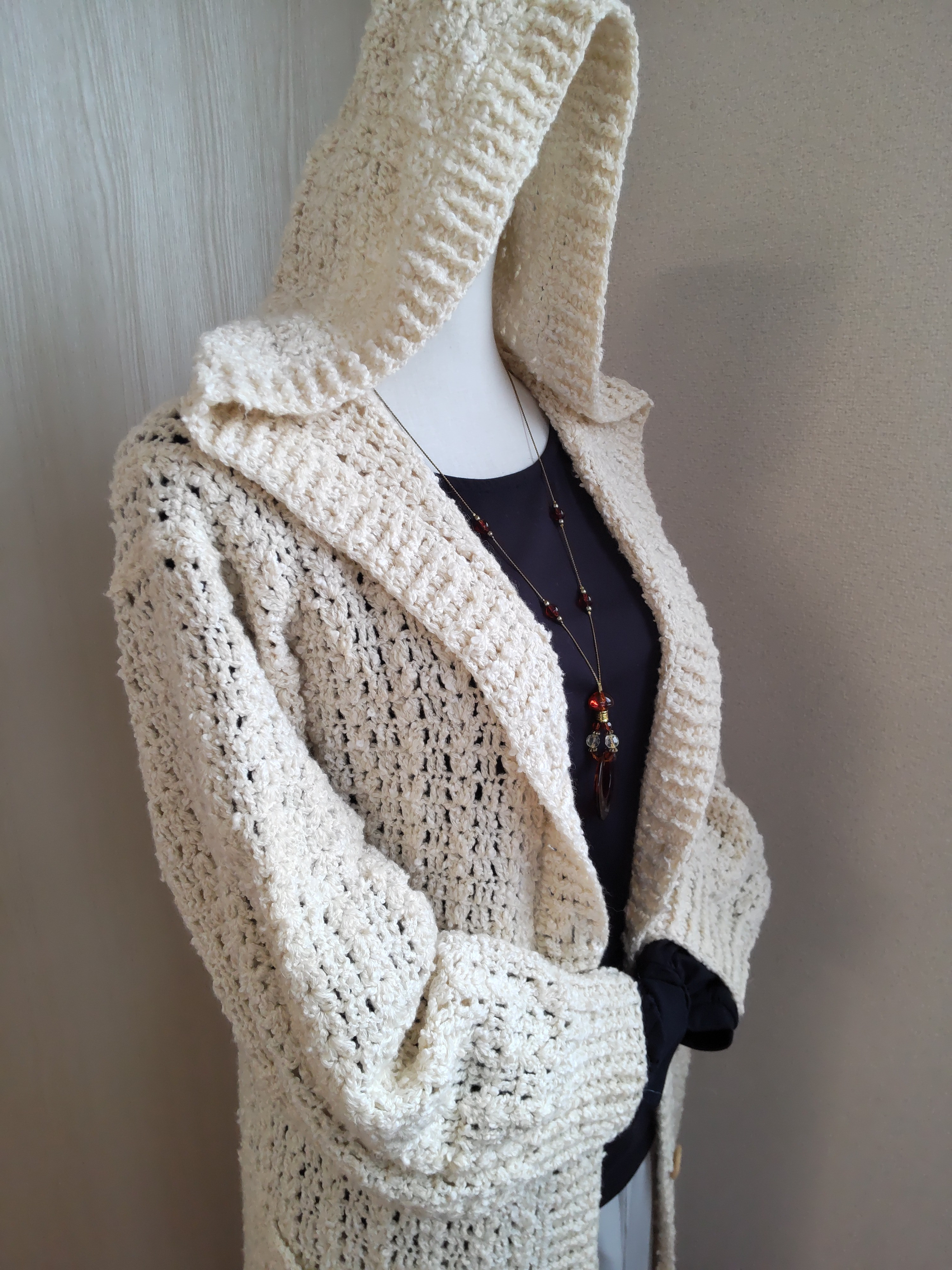 フード付きロングカーディガン