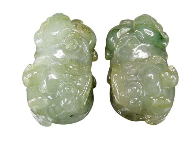 逸品天然石ひすい本翡翠如意ヒキュウ彫刻ペア806-024RYZa置物風水物