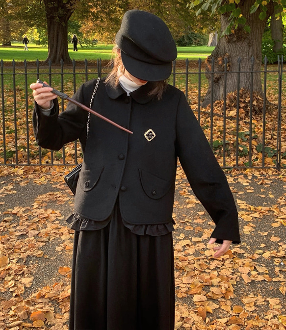 クラシカルレディー 丸襟ウール混ショート丈ジャケット 裾フリル取外し