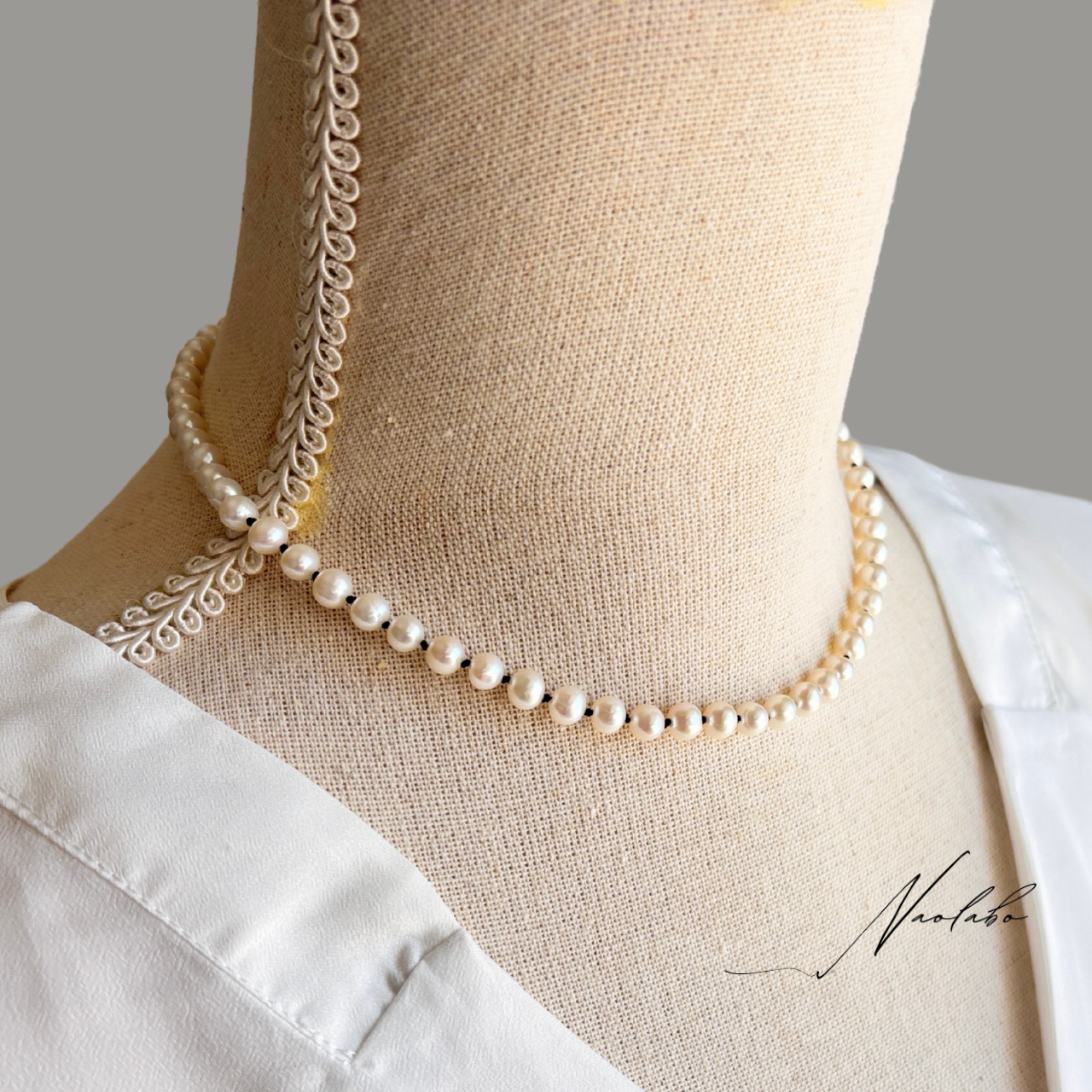 手結びノット仕上げの上品なパールネックレス 黒糸（41cm）