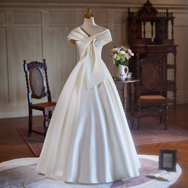 綺麗 白 サテン オフショルダー ウェディングドレス パーティー シンプル 結婚式 花嫁 前撮り 披露宴 A7171