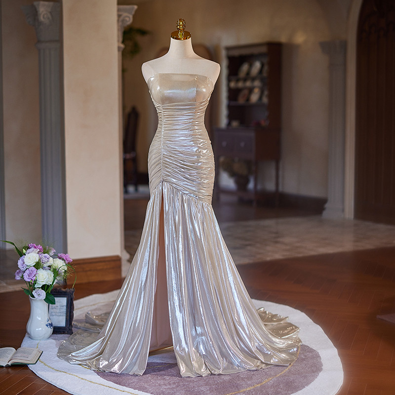綺麗 シルバー きらきら マーメイドドレス ウェディングドレス 高級感 パーティー 演奏会 前撮り 披露宴 A7172