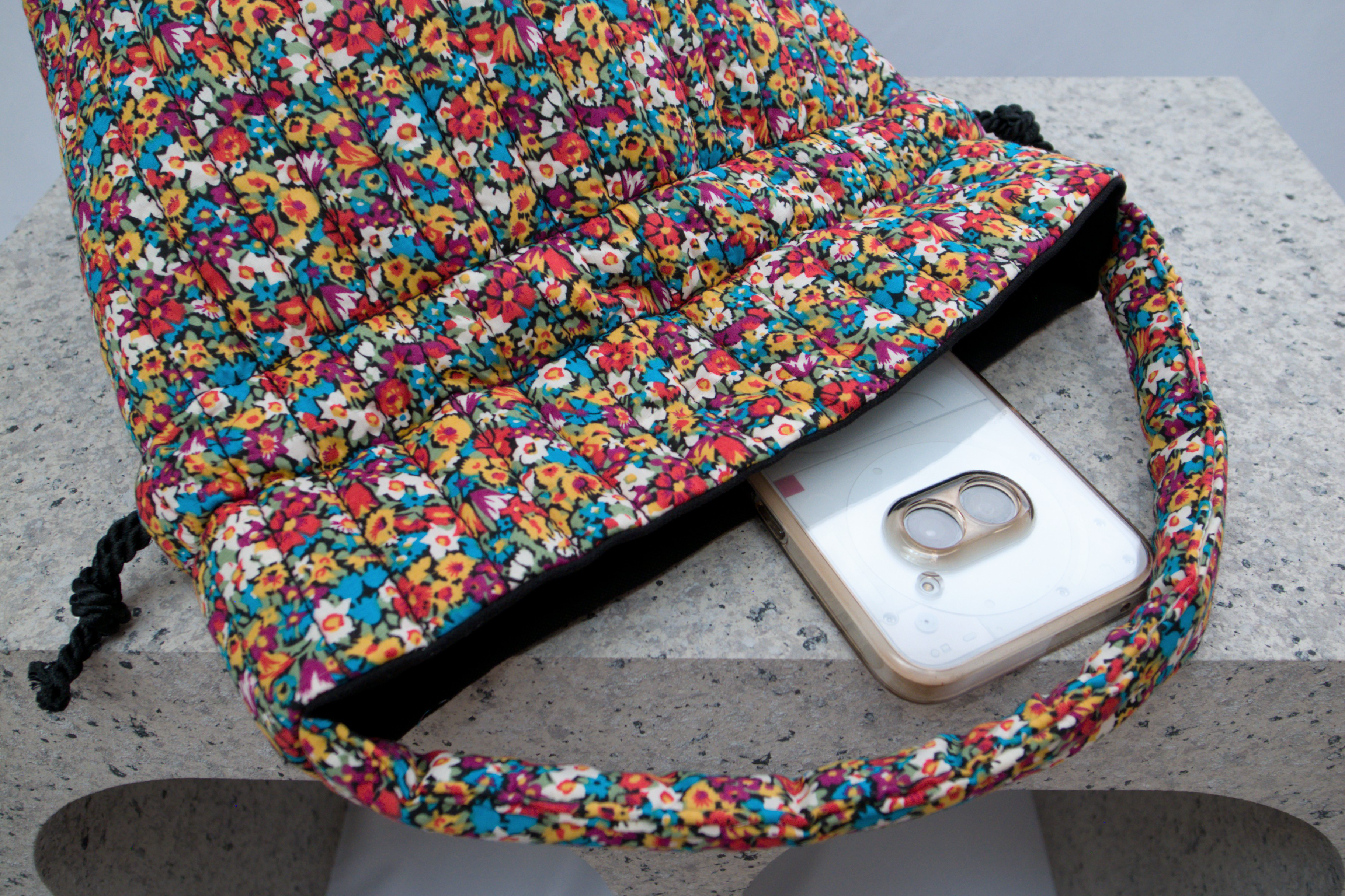 run run bag【アリス・ビクトリア】- リバティ生地  × キルト×  帆布 -