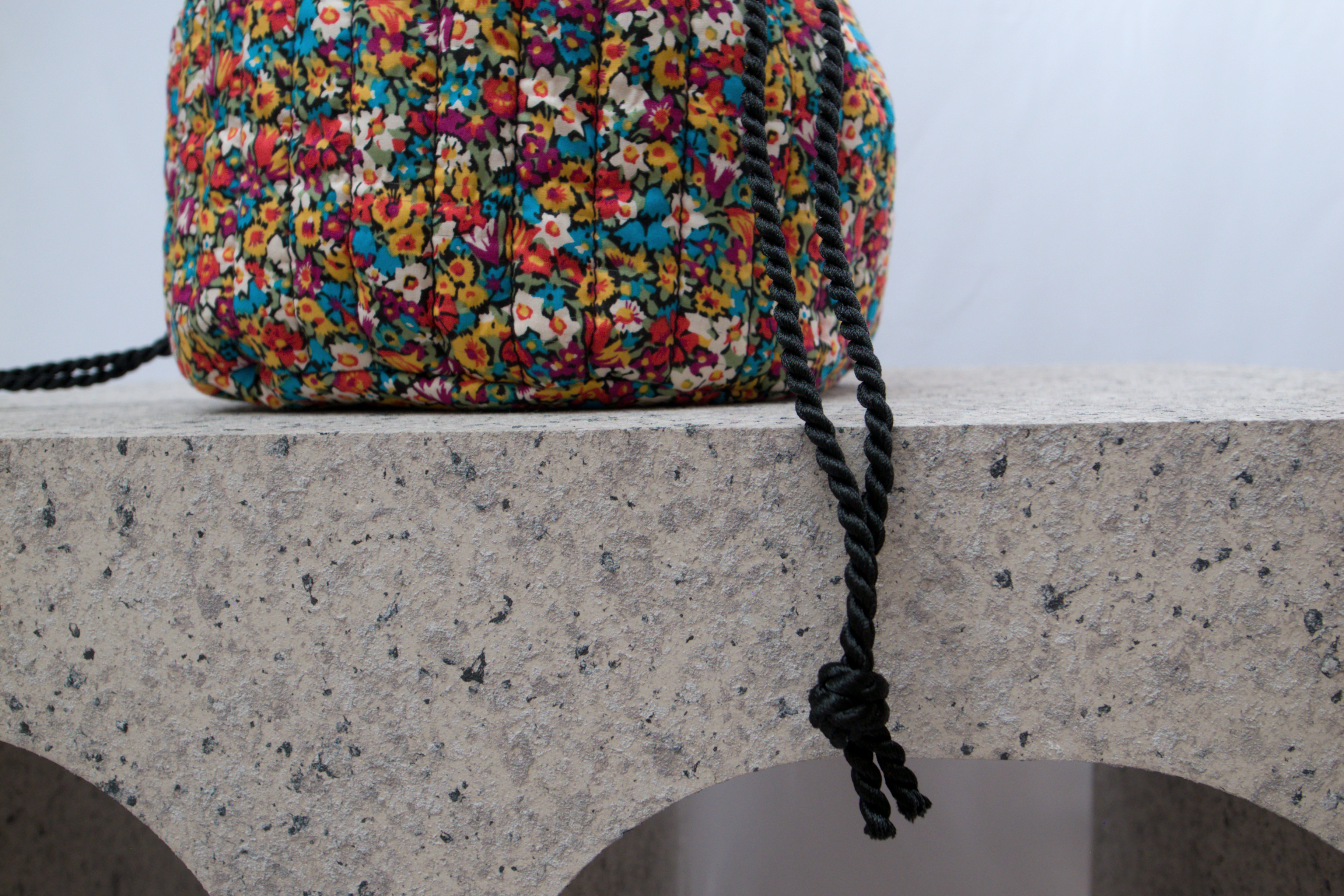 run run bag【アリス・ビクトリア】- リバティ生地  × キルト×  帆布 -