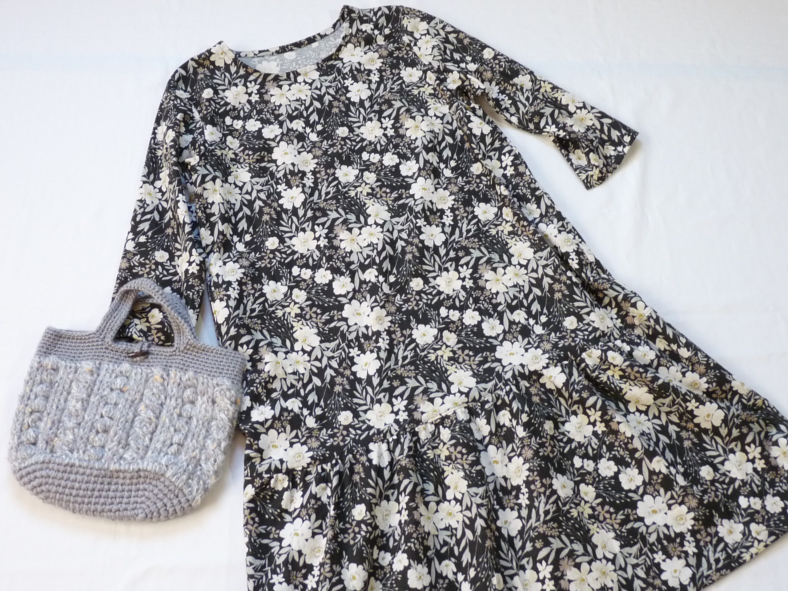 綿麻 花柄 ひざ上切替 ワンピース