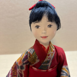 一点物 創作人形『優しい甘いグレーのドレスで』 石塑粘土・和紙・布