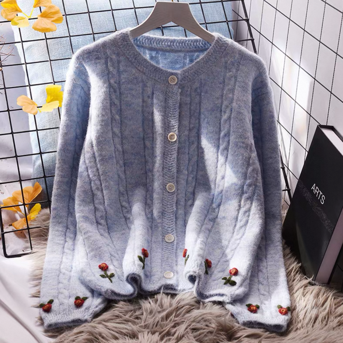 前開きニットセーター、花柄カーディガン、刺繍カーディガン、、花柄ニットセーター、ジャケット、レディース、冬、防寒対策