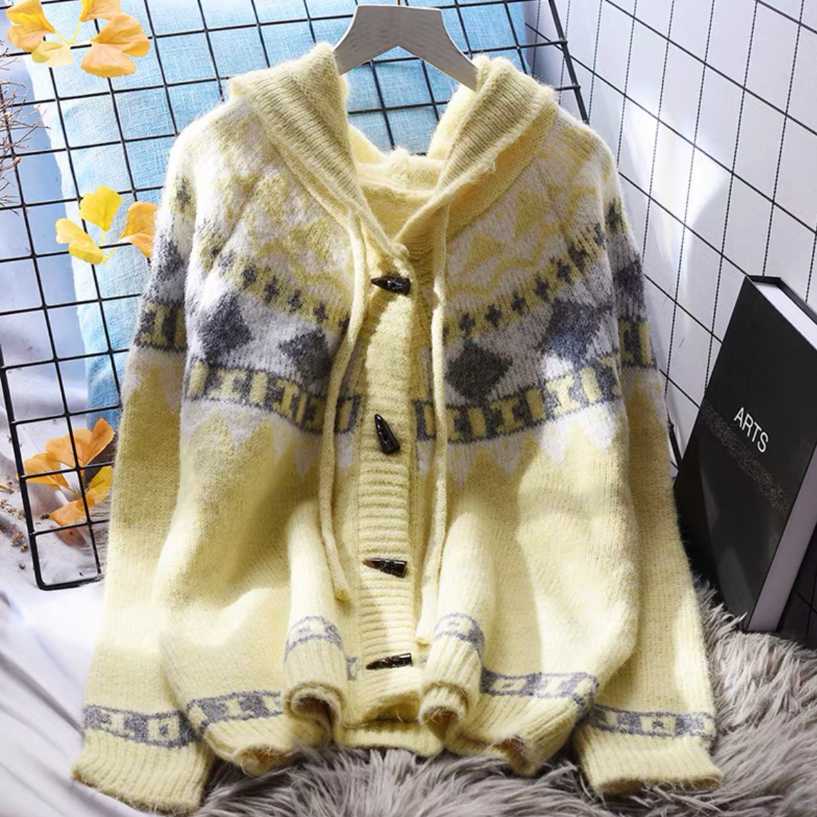 花柄カーディガン、前開きニットセーター、前開きカーディガン、、花柄ニットセーター、ジャケット、レディース、冬、防寒対策