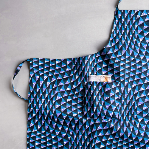 専用✤エプロン✤アフリカ布 アフリカンワックスプリント エプロン エプロン THOKOZILE 通販