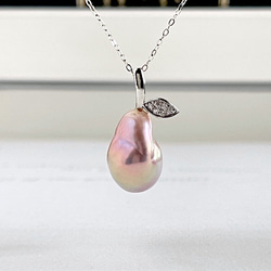 桜の花びら・ほんのり春色ピンク・ペダルパールのネックレス（k14gf