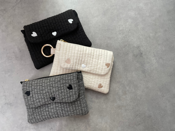 ハート刺繍　ヌビ生地　ミニポーチ　カードポーチ　カードケース　キーケース　マルチポーチ 1枚目の画像