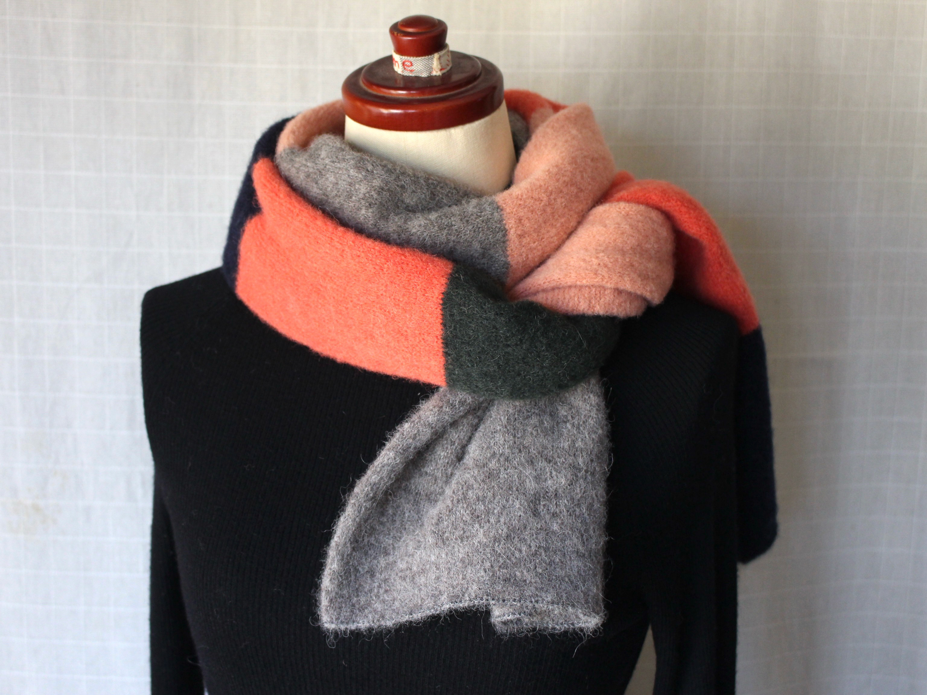 ふわふわ♪ベビーアルパカのニットマフラー