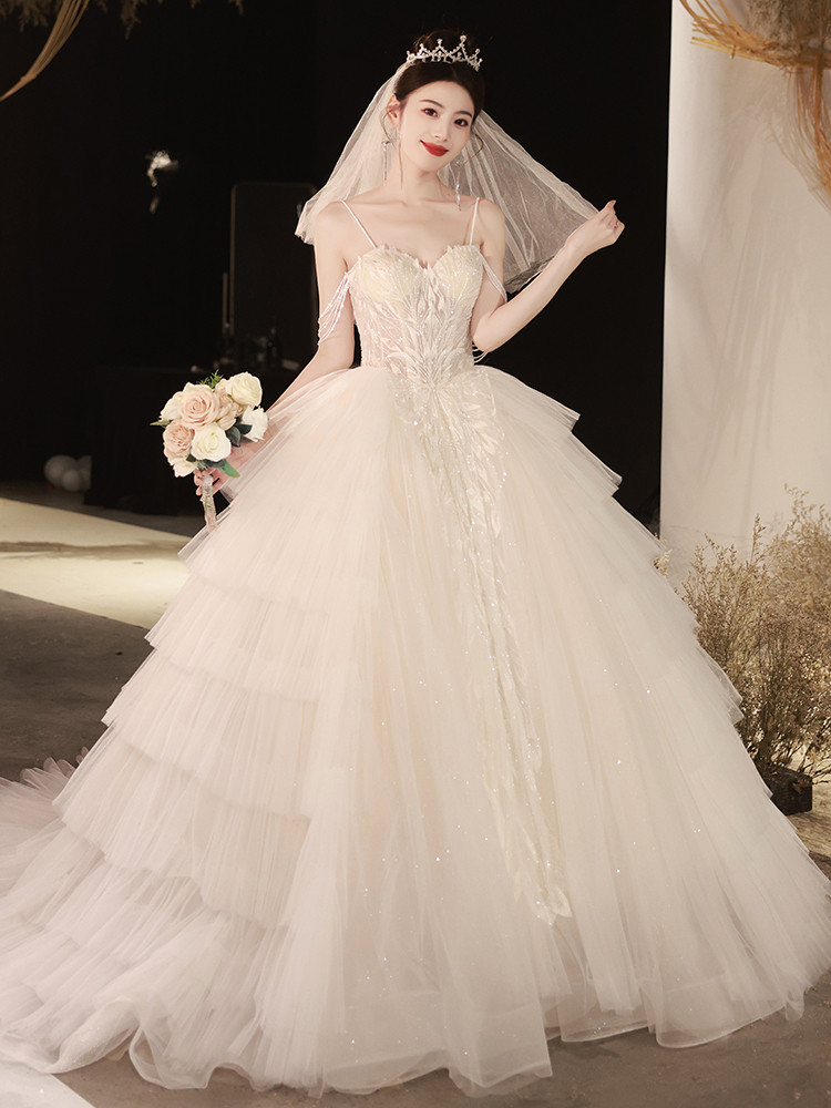 綺麗 白 ふわふわ ノースリーブ ウェディングドレス パーティー 高級感 結婚式 花嫁 前撮り 披露宴 A7222