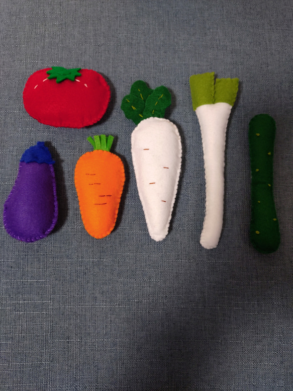 ハンドメイド フエルト布おもちゃ 野菜セット おもちゃ・人形 ht-hana
