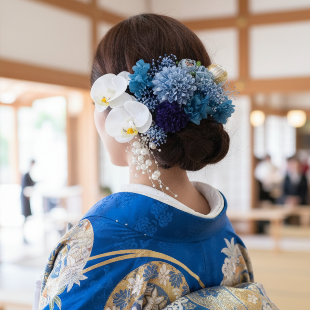 胡蝶蘭のブルー髪飾り　卒業式 成人式 結婚式 プリザーブドフラワー ヘッドドレス 和装　花 髪かざり　青　白