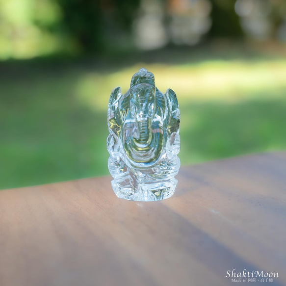 レア・希少！レインボー入り！ガネーシャ神像・虹入りヒマラヤ水晶119 天然石彫刻置物・インドの神様・商売繁盛・学問の神様 13枚目の画像
