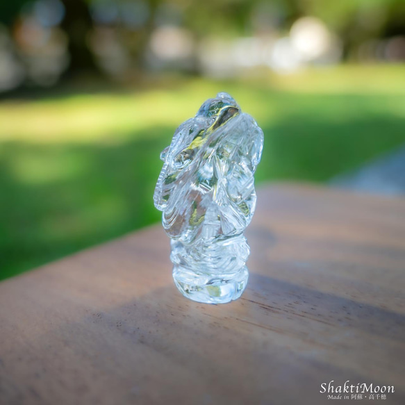 レア・希少！レインボー入り！ガネーシャ神像・虹入りヒマラヤ水晶119 天然石彫刻置物・インドの神様・商売繁盛・学問の神様 9枚目の画像