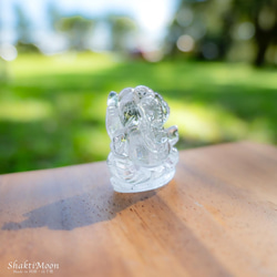 レア・希少！レインボー入り！ガネーシャ神像・虹入りヒマラヤ水晶120 天然石彫刻置物・インドの神様・商売繁盛・学問の神様 17枚目の画像