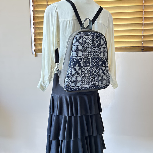 50917Aミナペルホネンハーフハンドメイド本革リュック 50917Aミナペルホネンハーフハンドメイド本革リュック