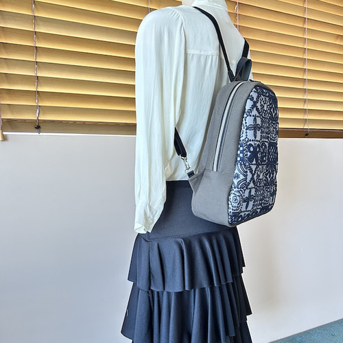 forest tile light beige　ミナペルホネン　スリム　リュック forest tile light beigeミナペルホネンスリムリュック