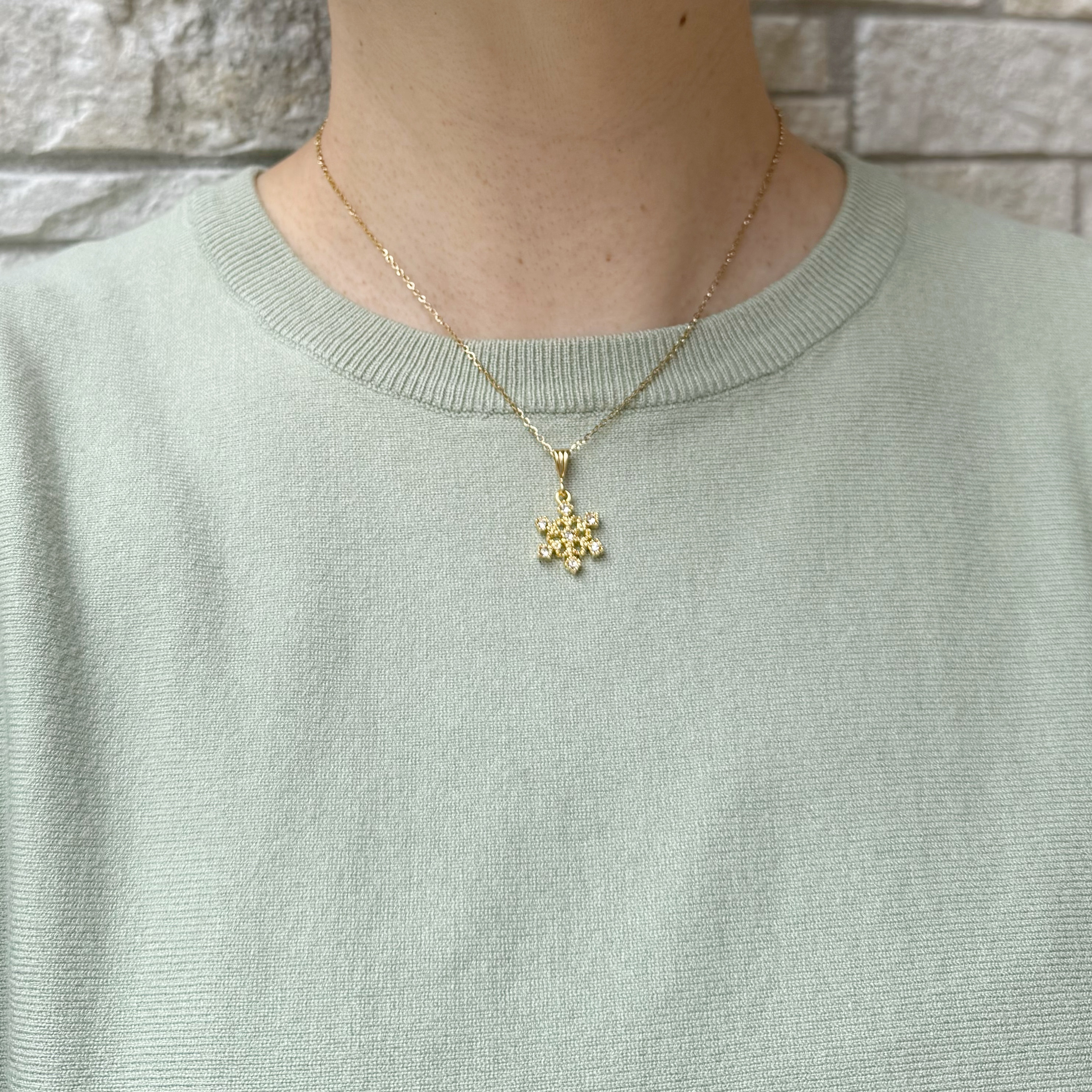 Creema限定新春福袋〈梅〉雪の結晶ピアス・イヤリング＆ネックレスセット サージカルステンレス