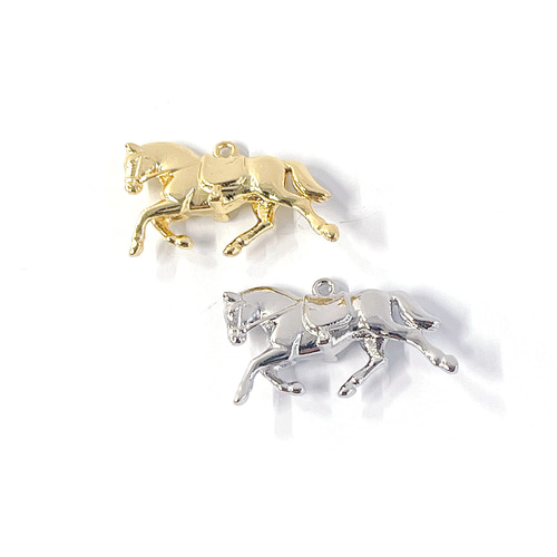 馬　飾り ejp915【2個入り】鞍付き 馬モチーフ 2026年 干支・丙午 チャーム